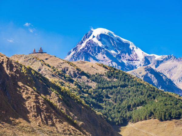 The Best Trails for Every Skill Level in Kazbegi